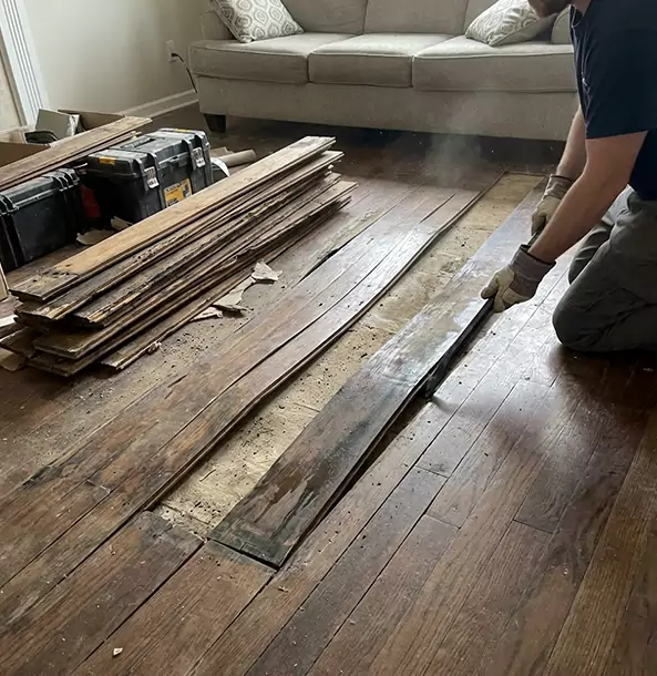 Why Winder Homeowners Choose Winder Restoration Pro for Water Damage Floor Repair?